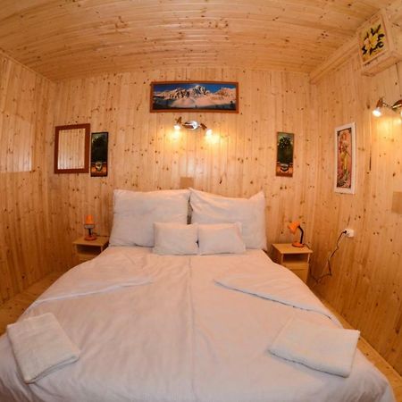 Malom Apartman Derekegyhaz Ngoại thất bức ảnh