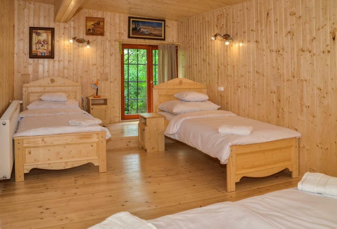 Malom Apartman Derekegyhaz Ngoại thất bức ảnh
